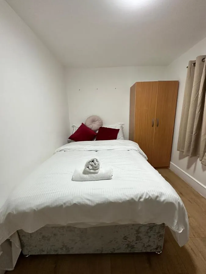 City Lodge Shadwell Londra Bed & Breakfast