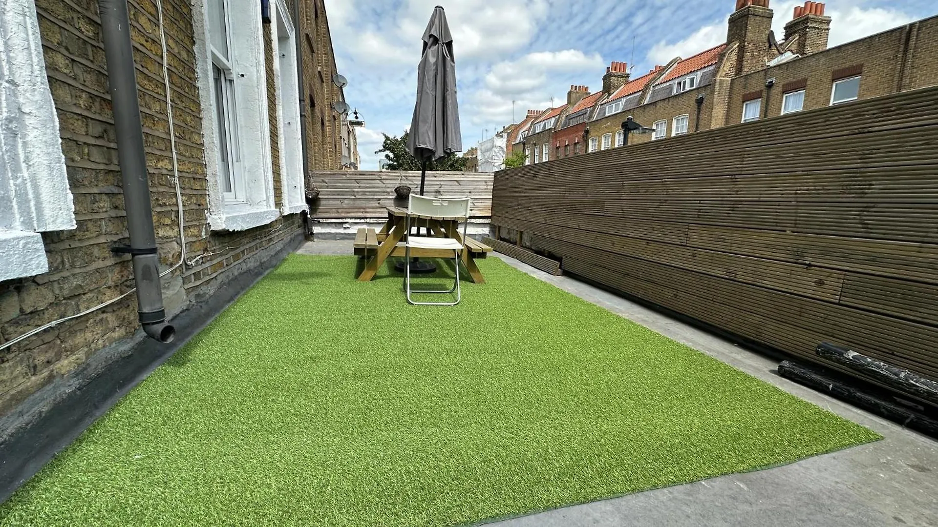 Bed & Breakfast City Lodge Shadwell Londra